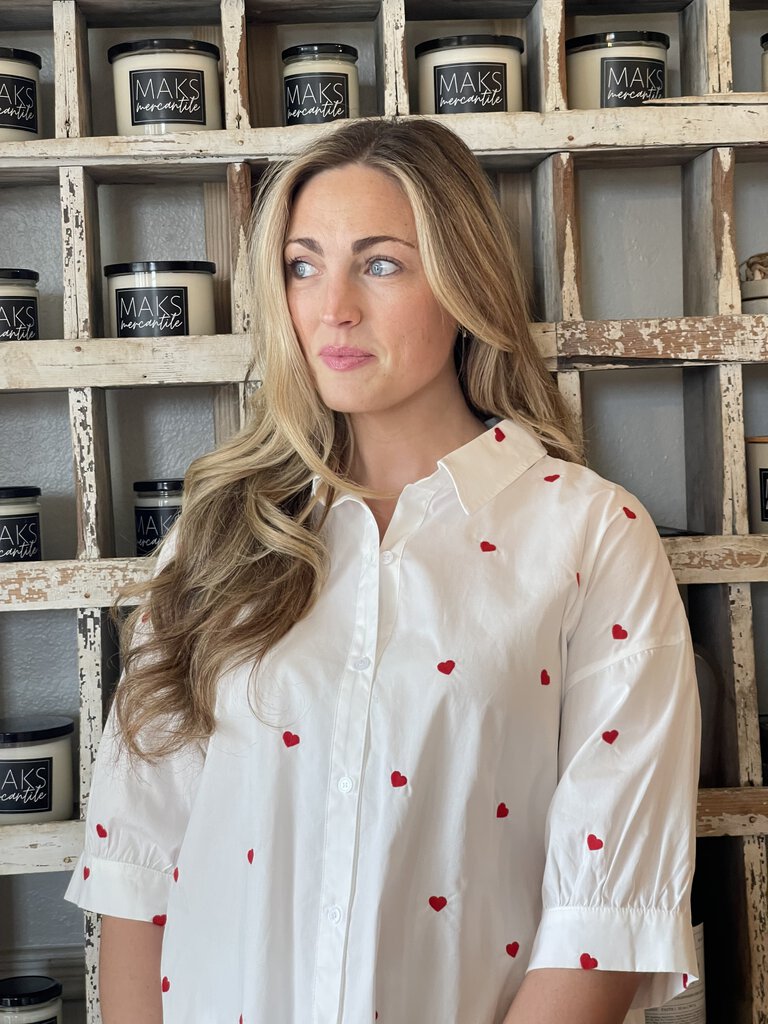 AMELIA HEART EMBROIDERED BUTTON DOWN SHIRT